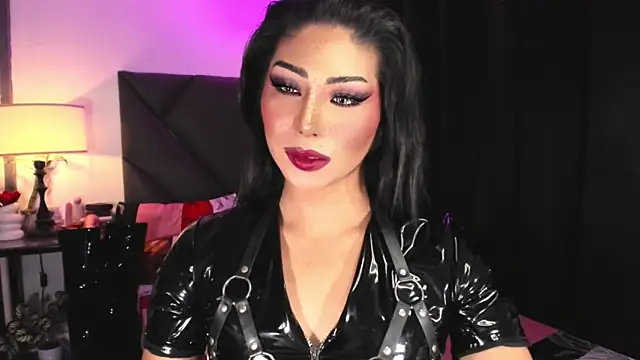 MaxxineMorenaTs online show from January 7, 8:33 pm