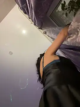 Lolaley2 online show from January 13, 4:34 pm