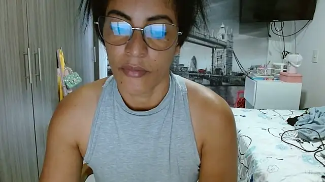 kateleyagrey online show from February 9, 11:47 am