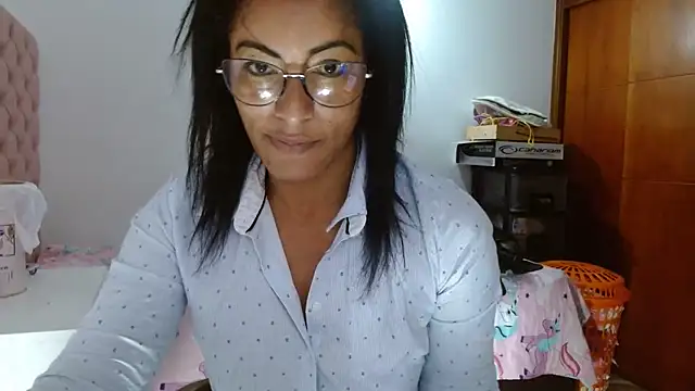 kateleyagrey online show from March 20, 12:22 pm