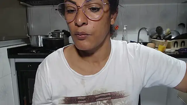 kateleyagrey online show from March 5, 12:28 am