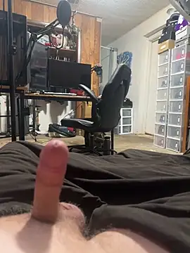 whitestroker online show from December 1, 5:40 pm