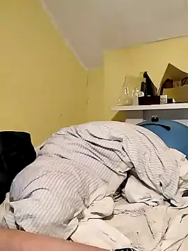 londonfuckwhore1 online show from December 23, 4:39 pm