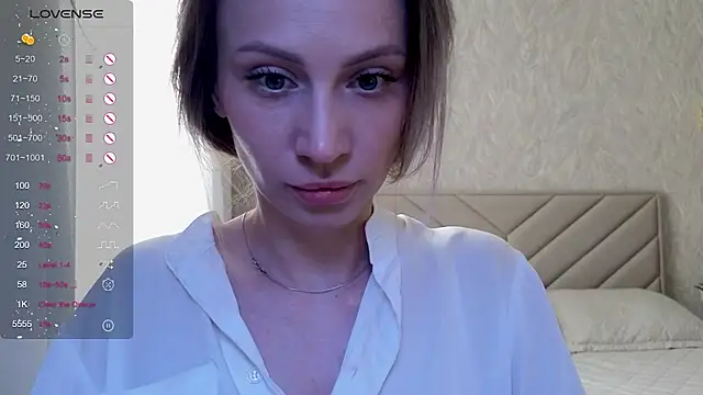 Alice Wonders online show from March 11, 6:08 am