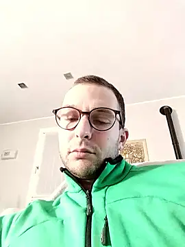 riccardoyeah online show from January 7, 1:35 pm