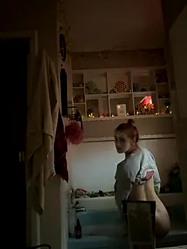 ClumsyLink online show from November 18, 5:39 pm