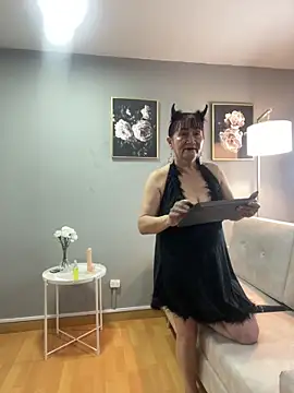 Savvanahh online show from October 11, 12:04 pm