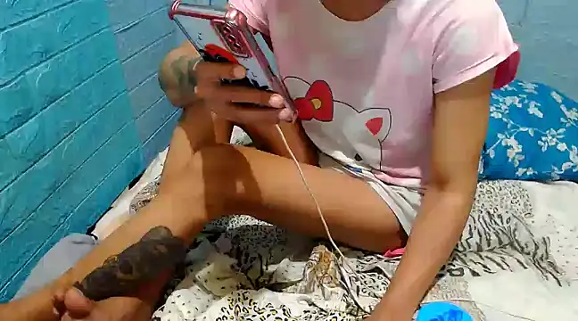 Snapshot of AsianNaughtiesMistress chatting on February 14, 6:19 pm AsianNaughtiesMistress online show from February 14, 6:19 pm