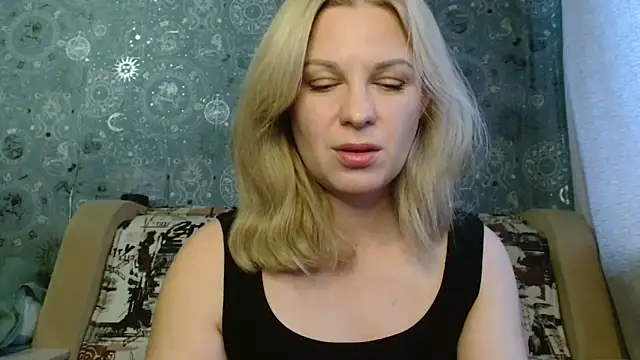 BlondeFox online show from October 14, 3:07 am