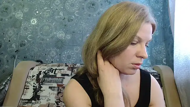 BlondeFox online show from April 10, 3:23 am