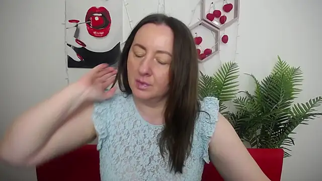 Abby Taylorr online show from April 17, 6:38 am