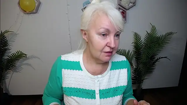 BlondyLeeBest online show from March 14, 7:52 pm