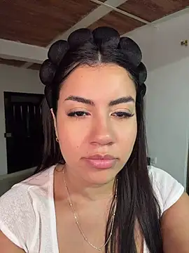 ImjustMia online show from May 3, 2:17 am