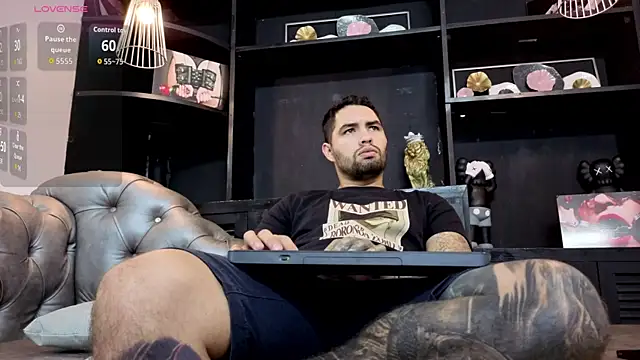 matteosantos online show from November 4, 11:42 am