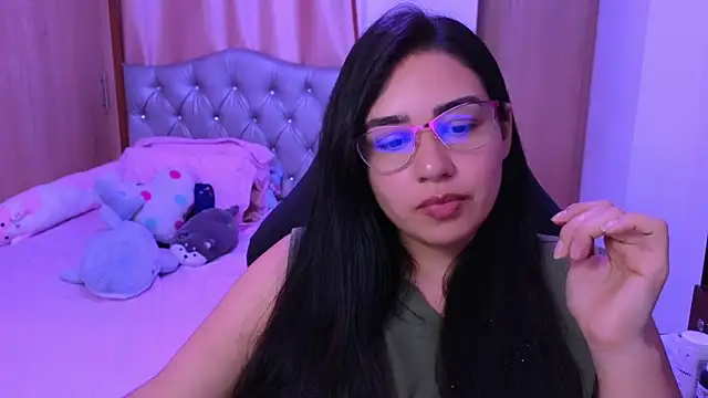 Snapshot of _anastasia chatting on October 31, 7:26 pm anastasia online show from October 31, 7:26 pm