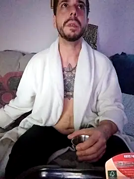 LoGaNfree88 online show from December 5, 4:42 am