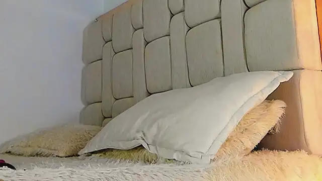 Snapshot of Jampool19 chatting on November 28, 7:11 am Jampool19 online show from November 28, 7:11 am