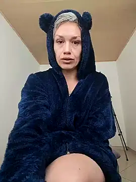 Snapshot of sexymarilyncolombia chatting on January 20, 3:39 pm sexymarilyncolombia online show from January 20, 3:39 pm