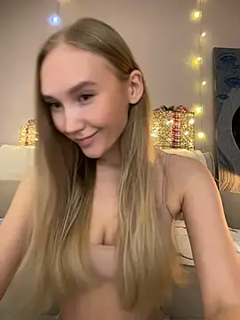 Snapshot of MariaTull chatting on December 16, 5:51 pm MariaTull online show from December 16, 5:51 pm