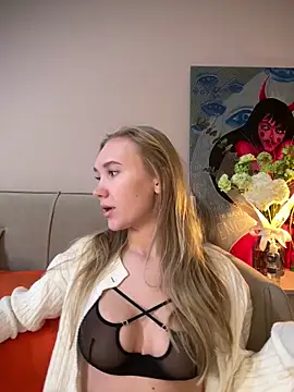 Snapshot of MariaTull chatting on February 3, 3:50 pm MariaTull online show from February 3, 3:50 pm