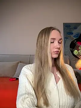 Snapshot of MariaTull chatting on February 9, 1:59 pm MariaTull online show from February 9, 1:59 pm