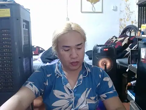 Bigdirtynipples online show from October 15, 7:19 am