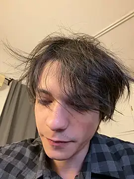 SasukeUhchiaa online show from May 1, 4:11 pm