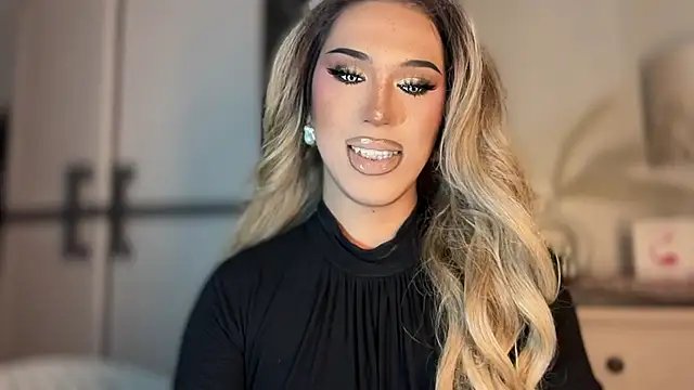 Ts glamxxxx online show from December 4, 1:26 am