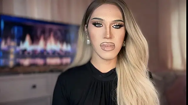 Ts glamxxxx online show from April 4, 1:37 am