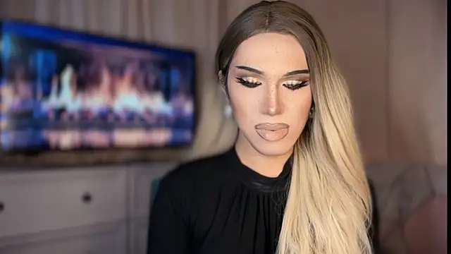 Ts glamxxxx online show from April 10, 11:26 am