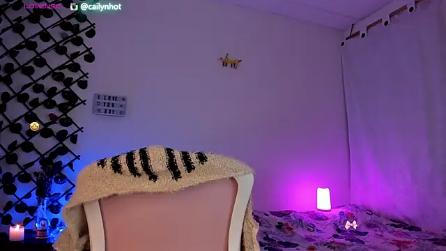 cailynhot online show from November 8, 3:29 am