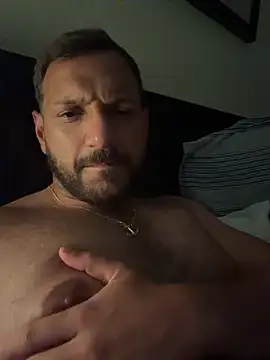 JonJ0 online show from February 19, 3:35 am