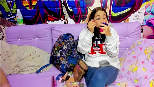 Snapshot of miacam-hot chatting on November 13, 12:15 pm miacam-hot online show from November 13, 12:15 pm