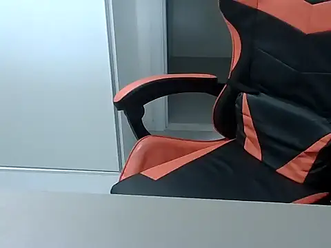 Juninho10c online show from November 17, 12:11 pm