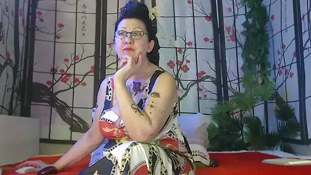 NightOrhideya online show from April 17, 10:07 am