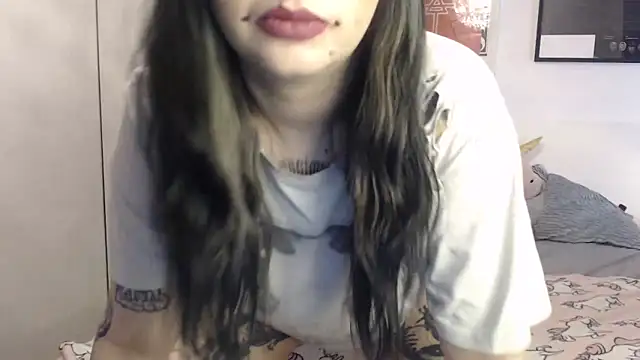 Lunastazja online show from March 13, 1:32 am