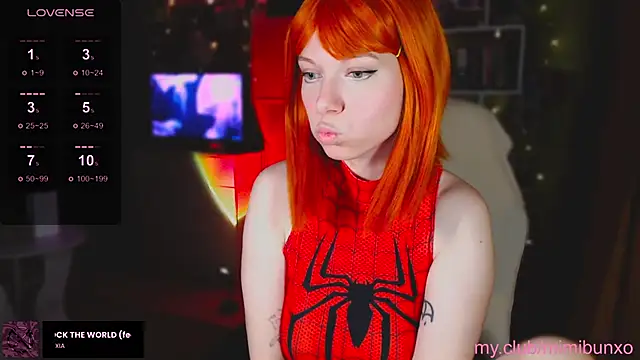 freya sunny online show from December 18, 5:24 am