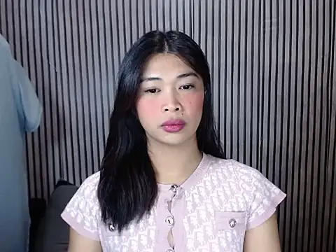 Snapshot of Maria-Moore chatting on November 6, 11:48 pm Maria-Moore online show from November 6, 11:48 pm