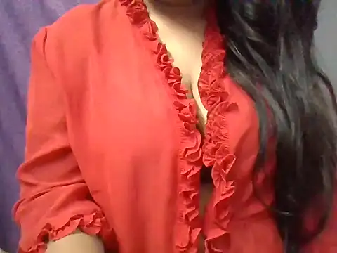 Snapshot of Roopshikha39 chatting on March 8, 6:05 pm Roopshikha39 online show from March 8, 6:05 pm