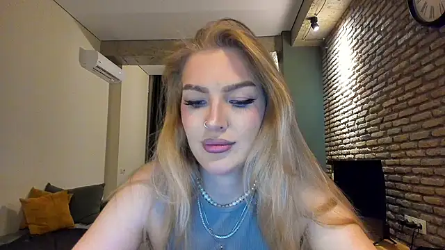 fifteenpoem online show from June 28, 1:11 am