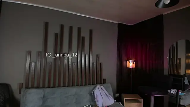 Snapshot of annie_barozzi chatting on January 19, 12:53 pm annie barozzi online show from January 19, 12:53 pm