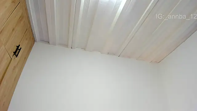 Snapshot of annie_barozzi chatting on February 19, 10:44 am annie barozzi online show from February 19, 10:44 am