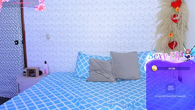 caylinhot7 online show from December 5, 5:04 am