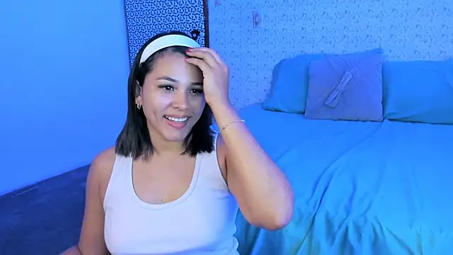 caylinhot7 online show from October 17, 5:32 am