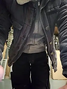 Xcoquinx online show from November 20, 9:31 am