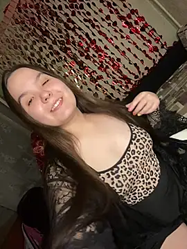 Var Kiss online show from February 23, 4:48 pm