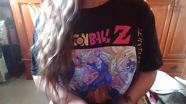 Snapshot of Sexymiss26 chatting on February 18, 12:39 pm Sexymiss26 online show from February 18, 12:39 pm