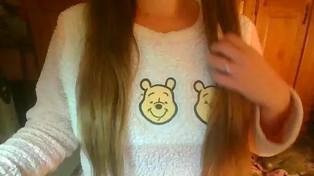 Snapshot of Sexymiss26 chatting on February 25, 6:20 pm Sexymiss26 online show from February 25, 6:20 pm