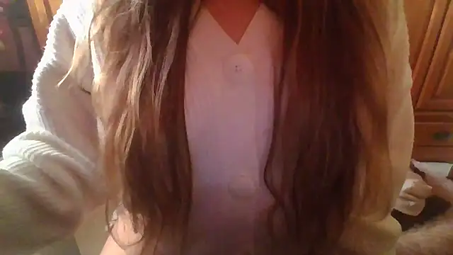 Snapshot of Sexymiss26 chatting on March 9, 12:31 pm Sexymiss26 online show from March 9, 12:31 pm