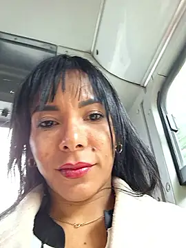 Doll Loren online show from February 14, 7:02 pm